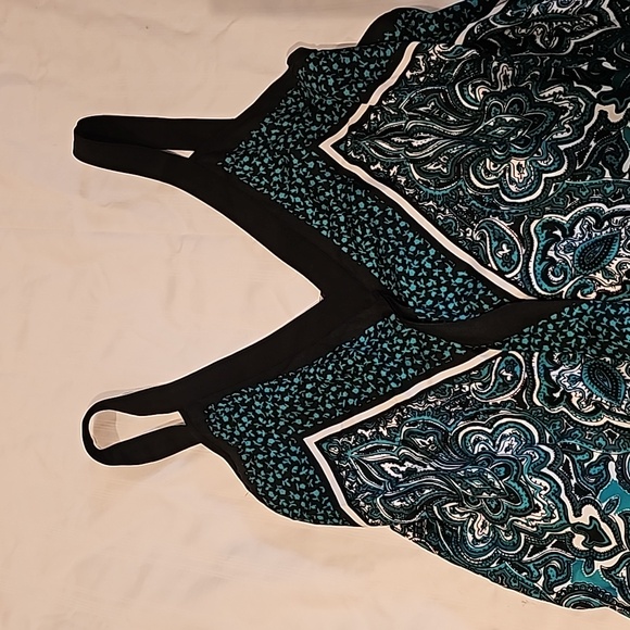 Micheal Kors handkerchief dress - Picture 3 of 5